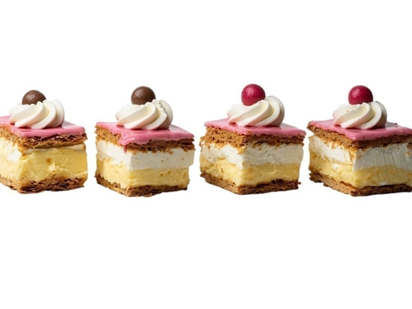 Mini Tompouce&nbsp;4 stuks